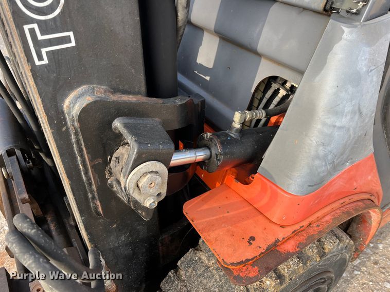 image for item DO2182 Toyota 7FGU30  forklift