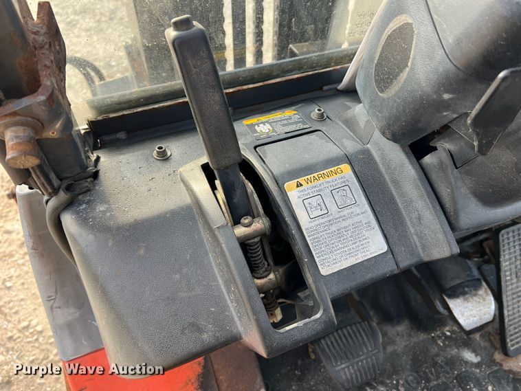 image for item DO2182 Toyota 7FGU30  forklift