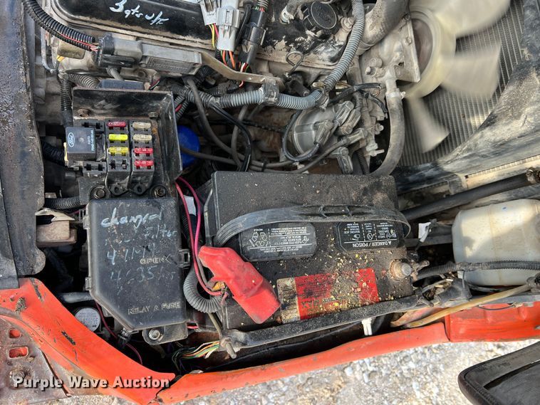 image for item DO2182 Toyota 7FGU30  forklift