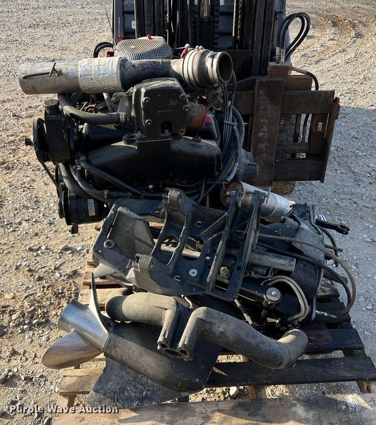 image for item DO2183 Mercury MerCruiser  inboard boat engine
