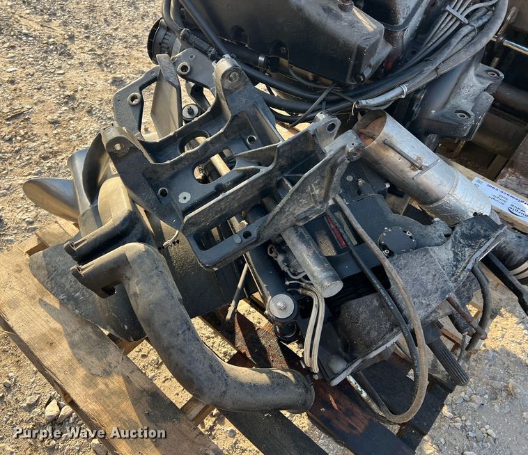 image for item DO2183 Mercury MerCruiser  inboard boat engine