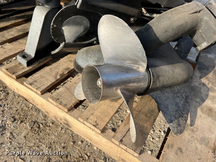 image for item DO2183 Mercury MerCruiser  inboard boat engine