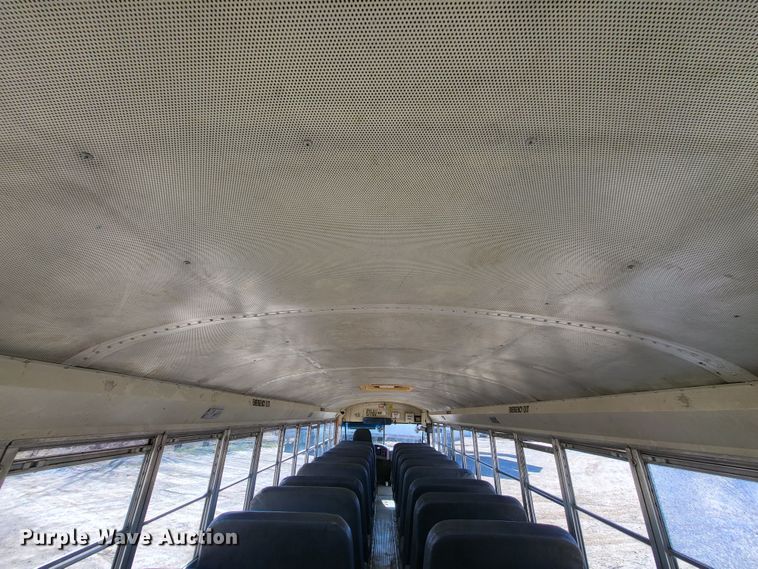 image for item DO3588 2003 International CE  school bus