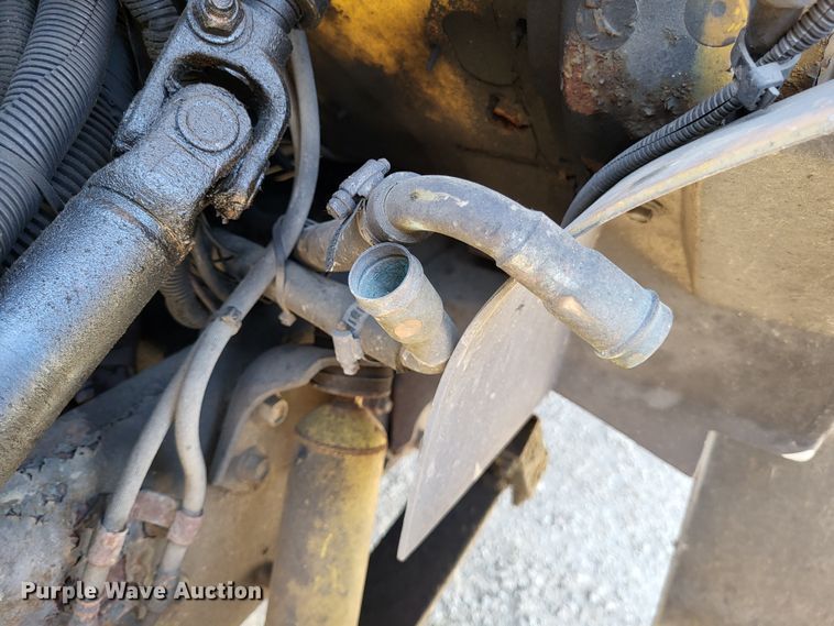 image for item DO3588 2003 International CE  school bus