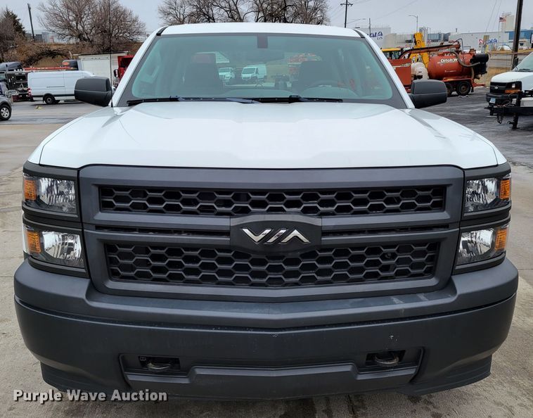 image for item DO4174 2014  Chevrolet Silverado 1500  Crew Cab pickup truck