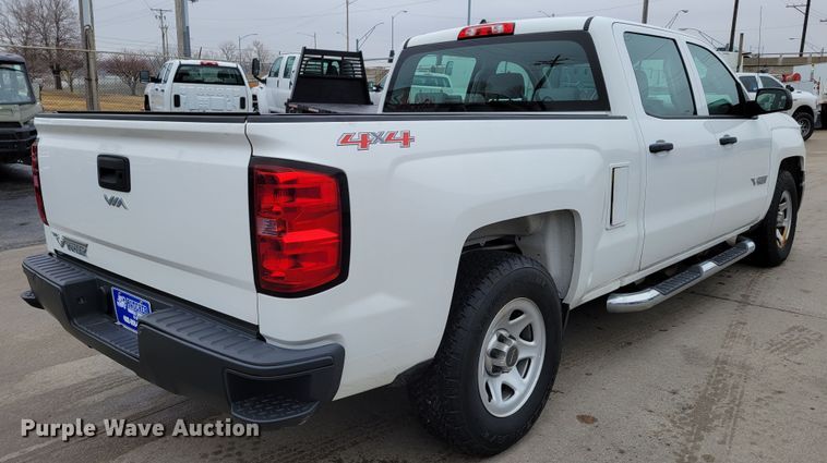 image for item DO4174 2014  Chevrolet Silverado 1500  Crew Cab pickup truck