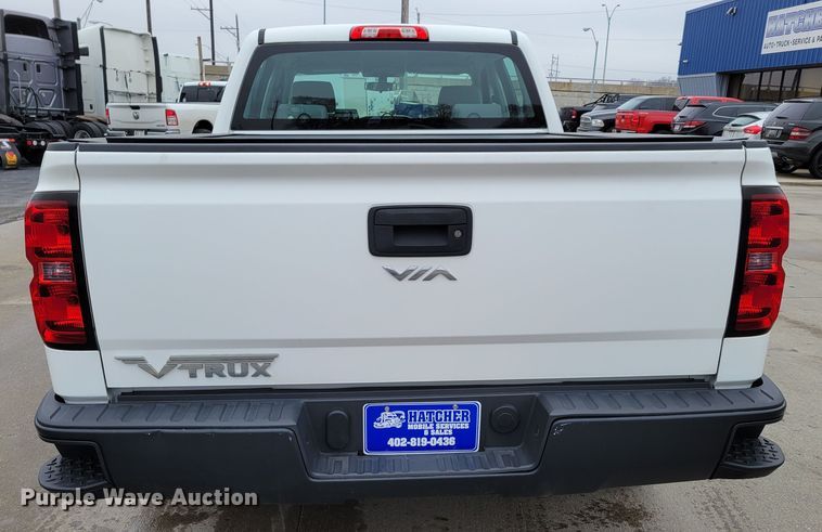 image for item DO4174 2014  Chevrolet Silverado 1500  Crew Cab pickup truck