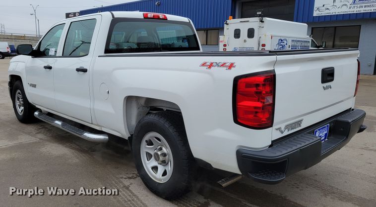 image for item DO4174 2014  Chevrolet Silverado 1500  Crew Cab pickup truck