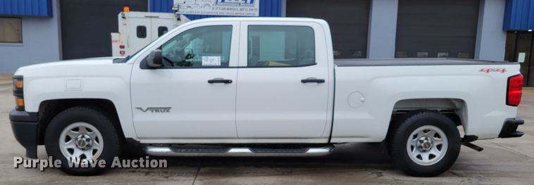 image for item DO4174 2014  Chevrolet Silverado 1500  Crew Cab pickup truck