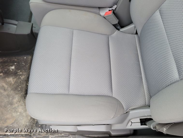 image for item DO4174 2014  Chevrolet Silverado 1500  Crew Cab pickup truck