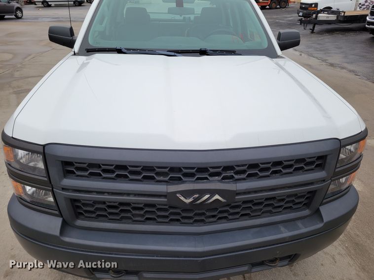 image for item DO4174 2014  Chevrolet Silverado 1500  Crew Cab pickup truck