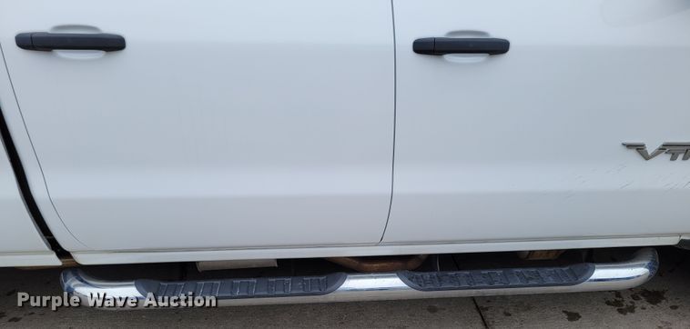 image for item DO4174 2014  Chevrolet Silverado 1500  Crew Cab pickup truck