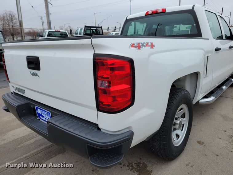 image for item DO4174 2014  Chevrolet Silverado 1500  Crew Cab pickup truck