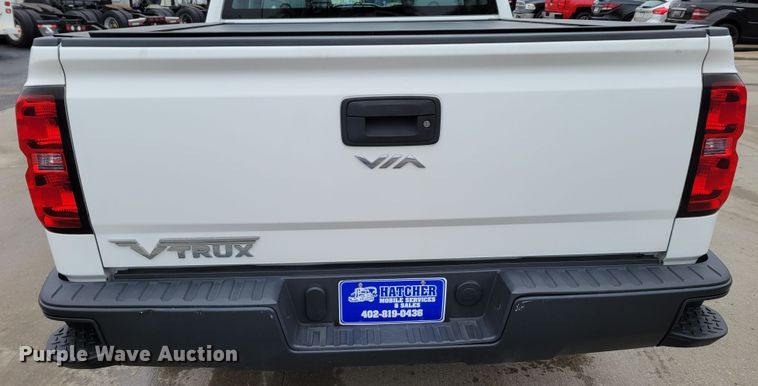 image for item DO4174 2014  Chevrolet Silverado 1500  Crew Cab pickup truck