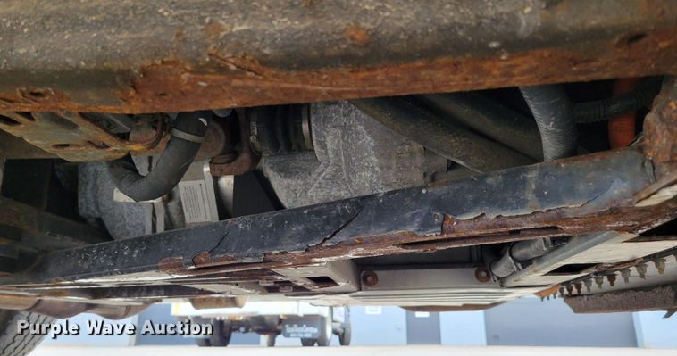 image for item DO4174 2014  Chevrolet Silverado 1500  Crew Cab pickup truck