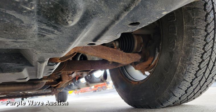 image for item DO4174 2014  Chevrolet Silverado 1500  Crew Cab pickup truck