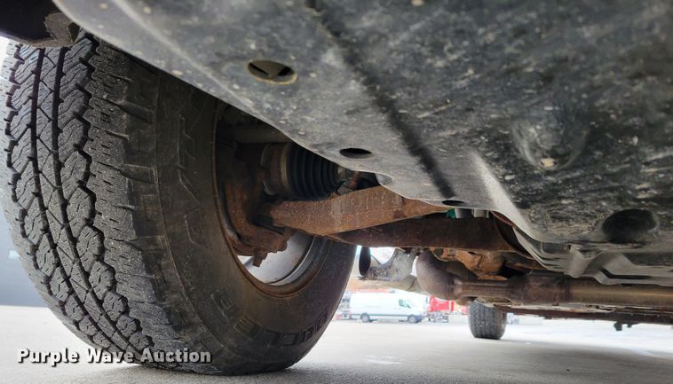 image for item DO4174 2014  Chevrolet Silverado 1500  Crew Cab pickup truck