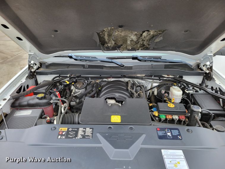 image for item DO4174 2014  Chevrolet Silverado 1500  Crew Cab pickup truck