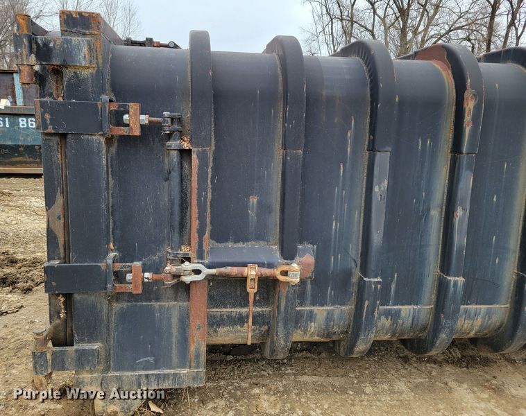 image for item DO4192 Liquid roll-off container