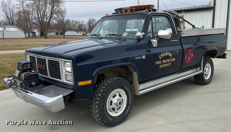 image for item DP0469 1987 GMC V3500  pickup truck