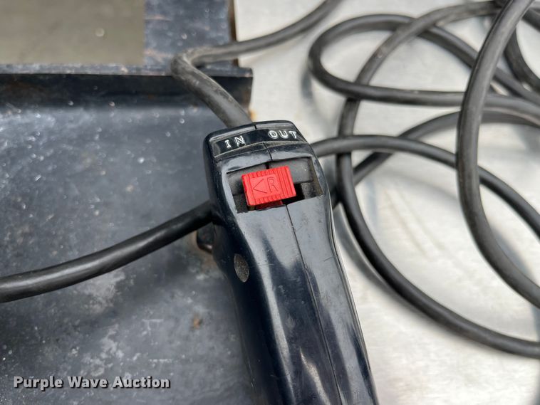 image for item DP0469 1987 GMC V3500  pickup truck