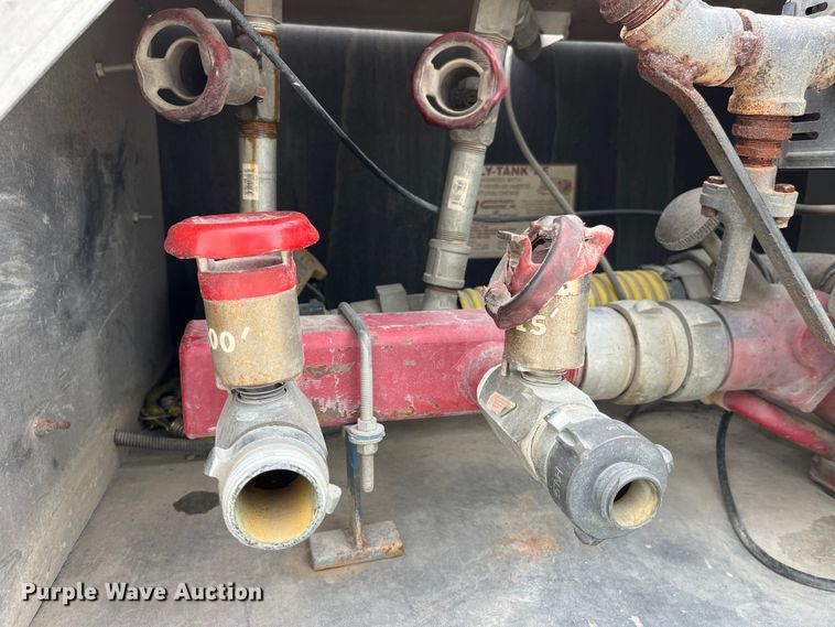 image for item DP0469 1987 GMC V3500  pickup truck