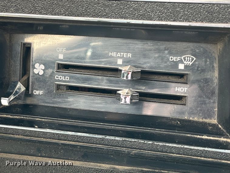 image for item DP0469 1987 GMC V3500  pickup truck