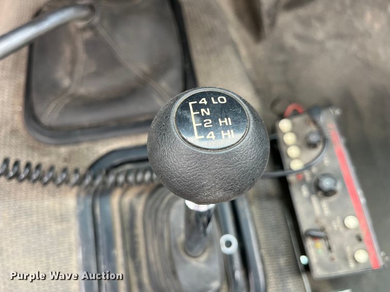 image for item DP0469 1987 GMC V3500  pickup truck