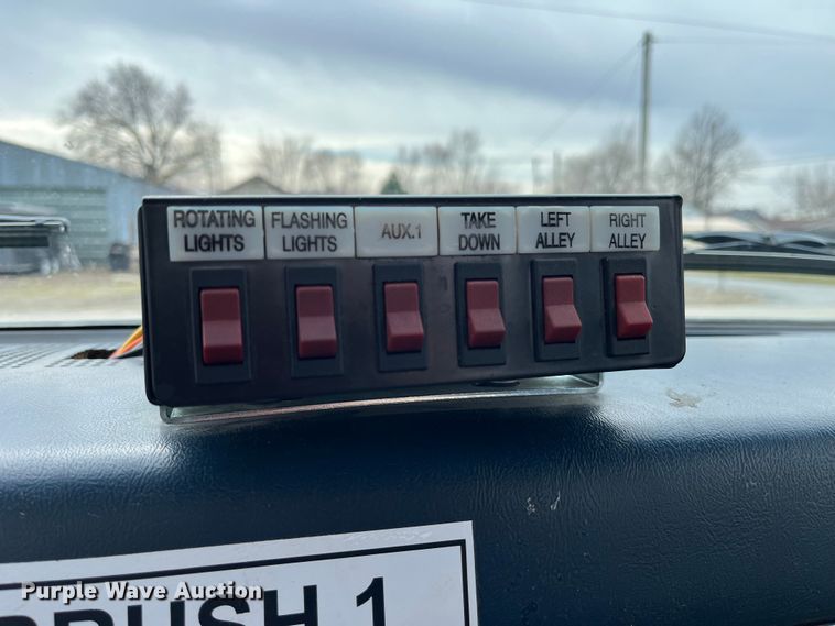 image for item DP0469 1987 GMC V3500  pickup truck