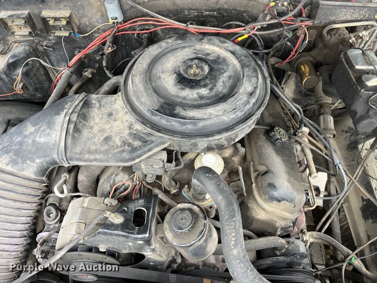 image for item DP0469 1987 GMC V3500  pickup truck