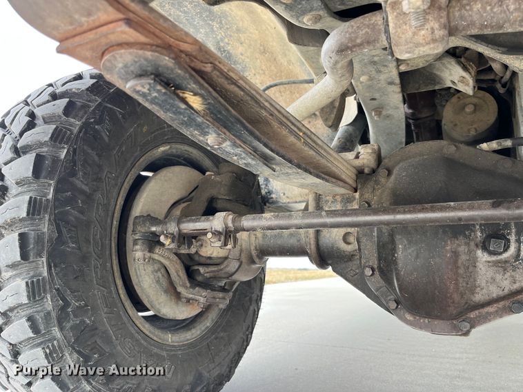 image for item DP0469 1987 GMC V3500  pickup truck