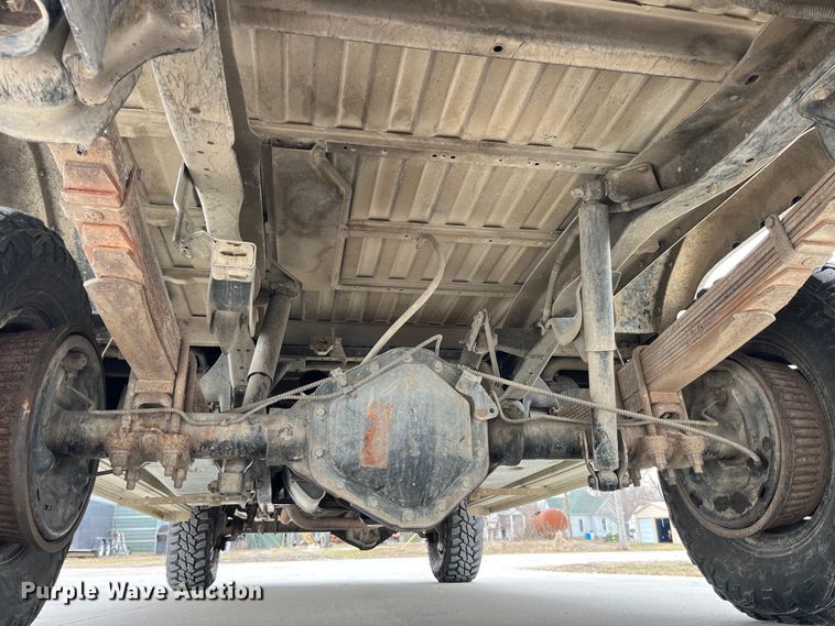 image for item DP0469 1987 GMC V3500  pickup truck