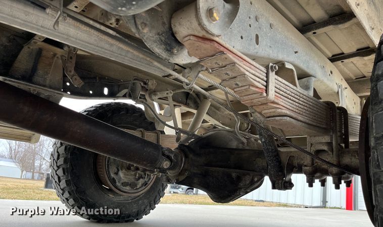 image for item DP0469 1987 GMC V3500  pickup truck