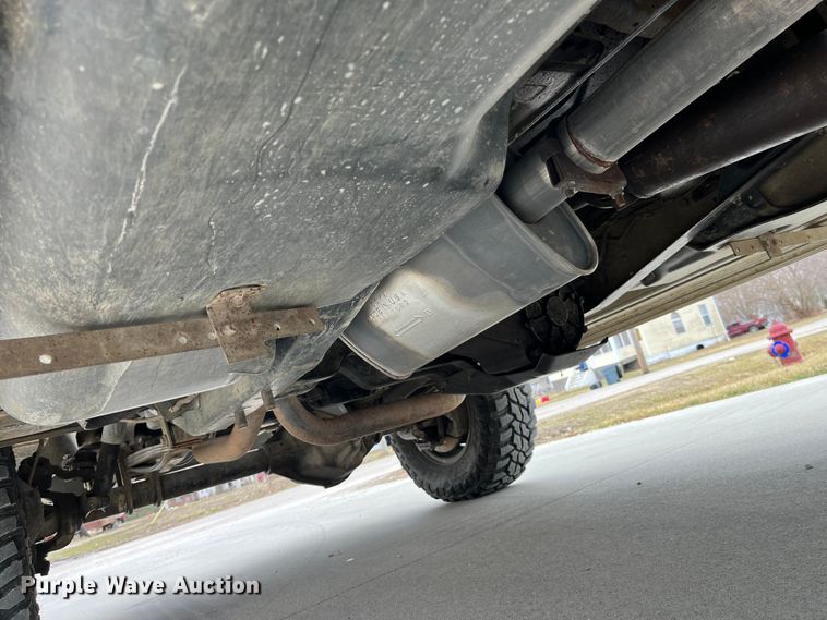 image for item DP0469 1987 GMC V3500  pickup truck