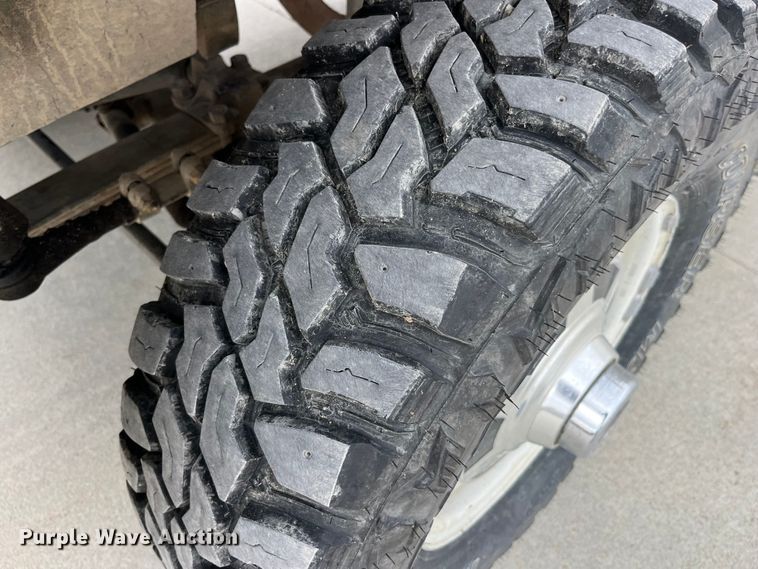 image for item DP0469 1987 GMC V3500  pickup truck