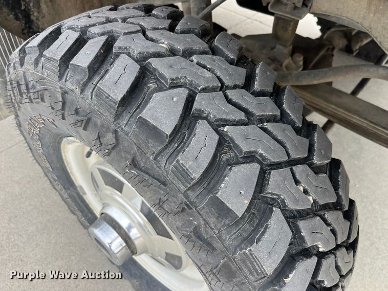 image for item DP0469 1987 GMC V3500  pickup truck