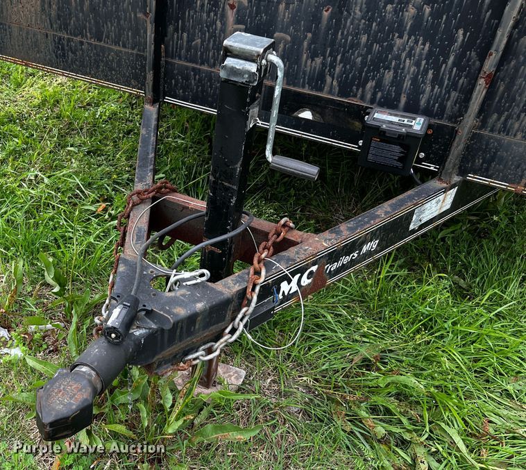 image for item DQ1998 2014 MC  utility trailer