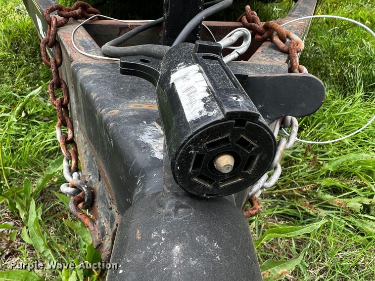 image for item DQ1998 2014 MC  utility trailer