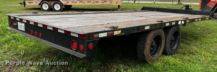 image for item DQ1999 2011 Centreville  flatbed trailer