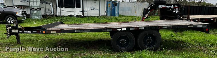 image for item DQ1999 2011 Centreville  flatbed trailer