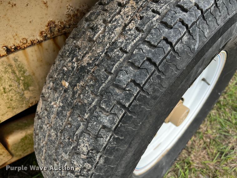 image for item DQ2000 2012 ABU  equipment trailer