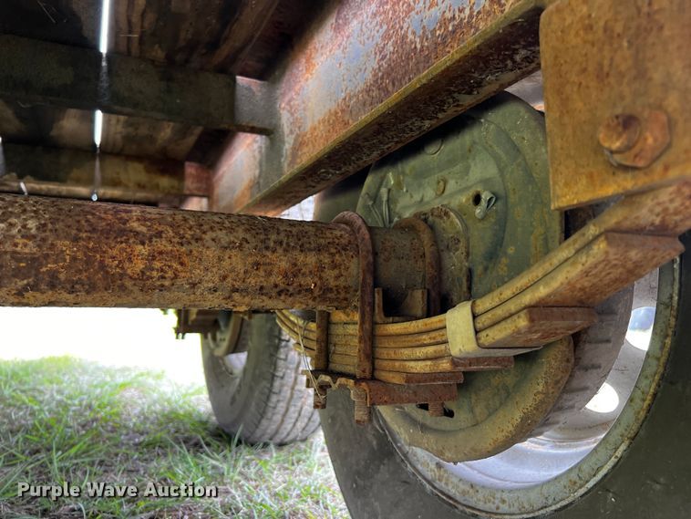 image for item DQ2000 2012 ABU  equipment trailer