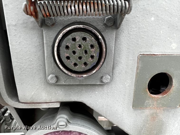 image for item DQ2002 2002 Stewart & Stevenson  semi truck