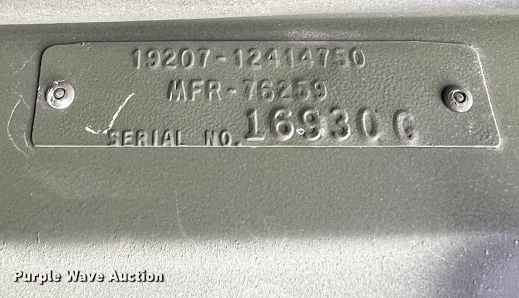 image for item DQ2002 2002 Stewart & Stevenson  semi truck