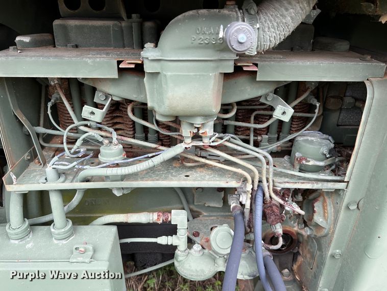 image for item DQ2013 1984 Heil M969A1  tank trailer