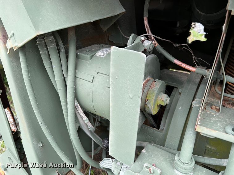 image for item DQ2013 1984 Heil M969A1  tank trailer