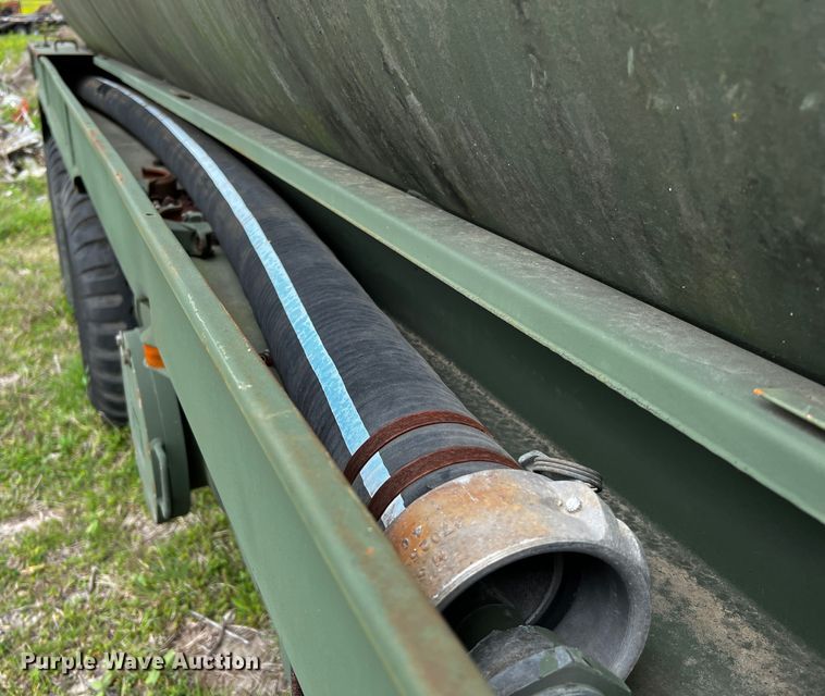 image for item DQ2013 1984 Heil M969A1  tank trailer