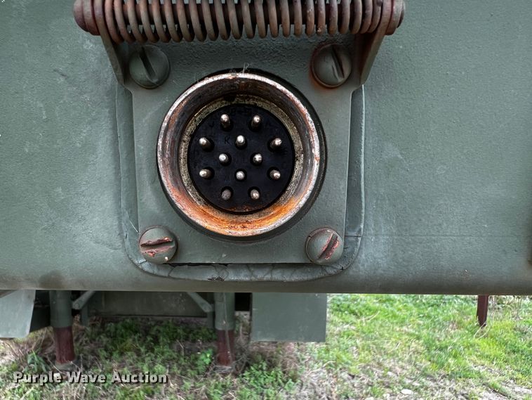 image for item DQ2013 1984 Heil M969A1  tank trailer