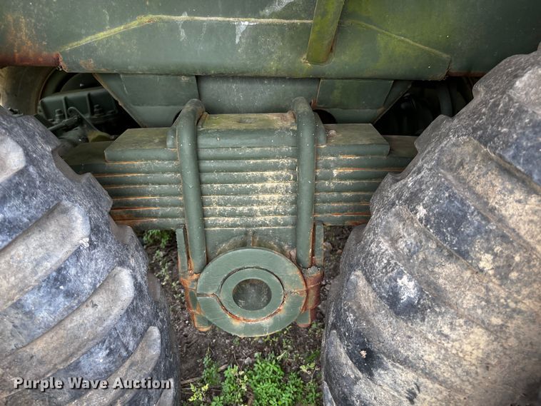 image for item DQ2013 1984 Heil M969A1  tank trailer