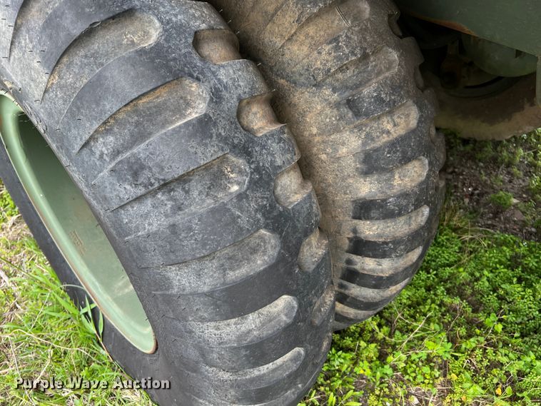 image for item DQ2013 1984 Heil M969A1  tank trailer